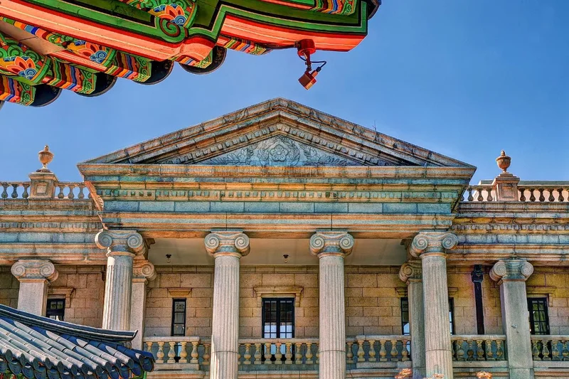 High-tech guardians: Korea deploys AI patrol robots to protect historic palaces