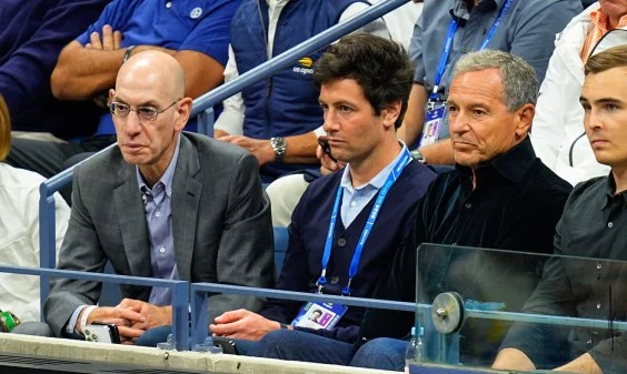 Lakers Owner Mark Walter Suddenly Sells Team Amid Federal Investigation