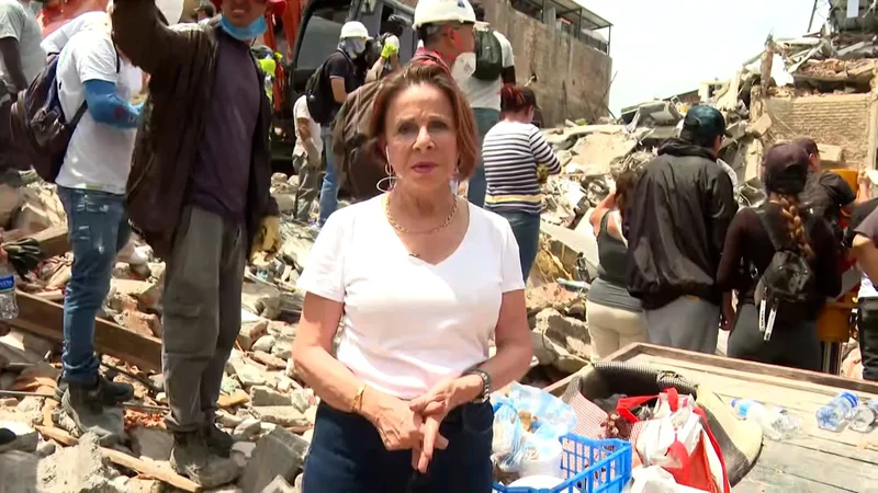 Thousands missing after Colombia quake as rescue continues