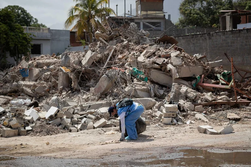 Korean, Venezuelan FMs discuss cooperation, earthquake recovery