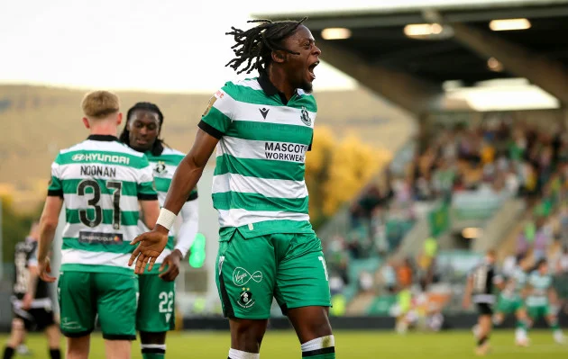 Afolabi hits winner against Dundalk to send Shamrock Rovers 10 points clear