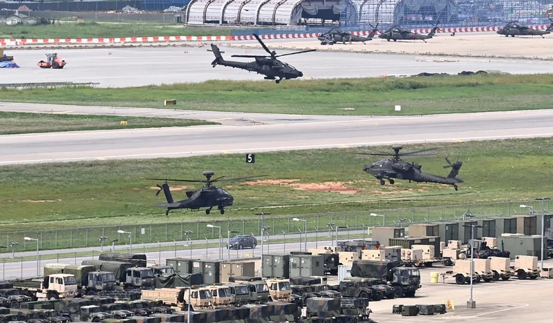 8 student activists detained after trespassing on US air base in Pyeongtaek