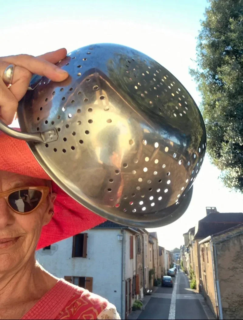 FRENCH LETTER: Pastafarians staring intently at the sun