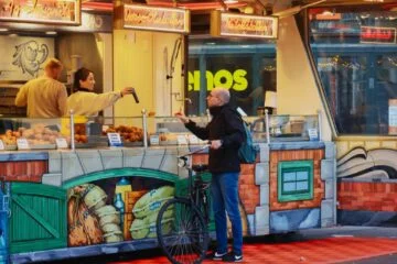 Fast food outlets almost double in under 20 years