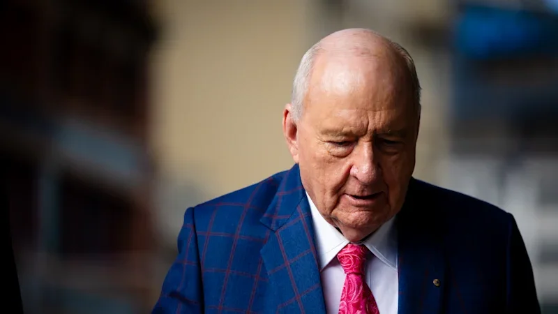Judge lifts suppression order in Alan Jones trial