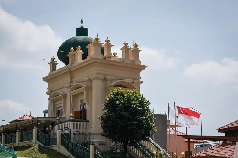 Friday sermons at Singapore mosques temporarily shortened due to hot weather, haze