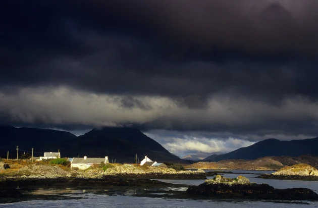 Status Yellow thunderstorm warning issued for Mayo and Galway