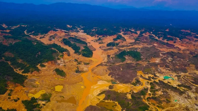Colombia’s Amazon Mining Ban Lands Three Days Before a Pro-Drilling President