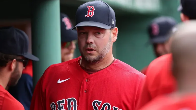 Red Sox Veteran, Boston Native Rich Hill Makes Age-48 MLB Return Announcement