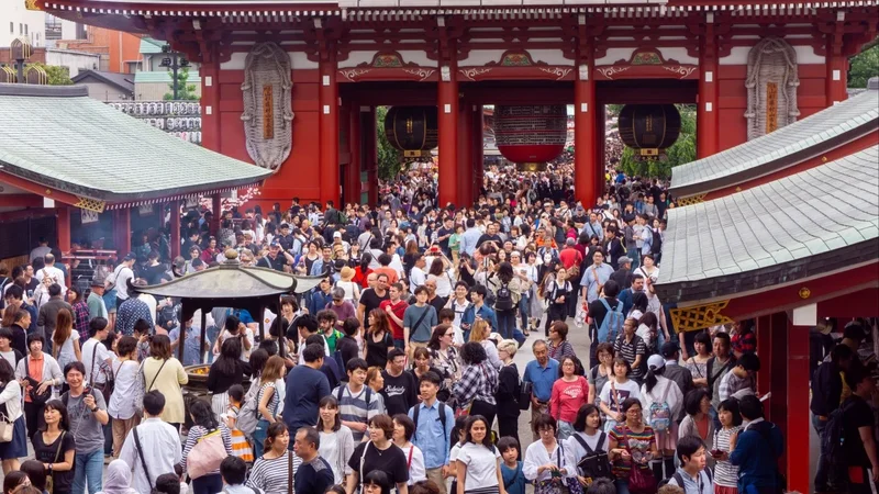 Japan proposes tougher income rules for permanent residency