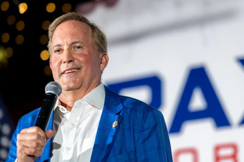 Ken Paxton heckled over cheating allegations during campaign stop