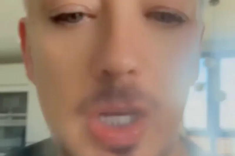 Boy George issues warning to band members who refuse to perform pro-Israel song