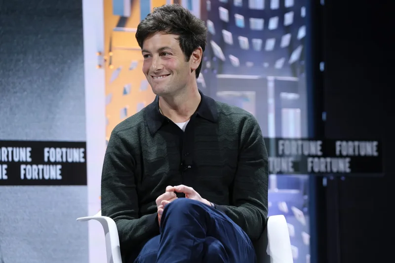 Owning the Lakers would provide billionaire investor Joshua Kushner with an iconic sports franchise — and a ‘powerful tax shield’