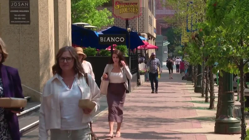 Federal government, Edmonton community groups talk downtown safety