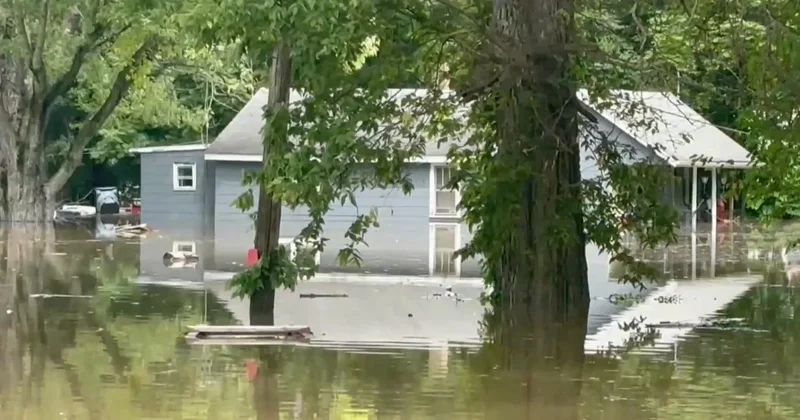 Downpours flood the Midwest as Lala barrels toward Hawaii