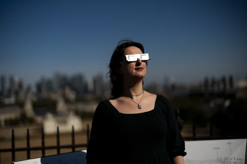 Solar Eclipse 2026: What North America will see tonight, what time it starts