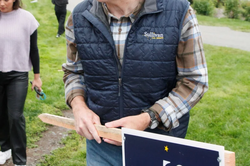 Sen. Sullivan and former US Rep Peltola begin Alaska US Senate campaign after advancing from primary