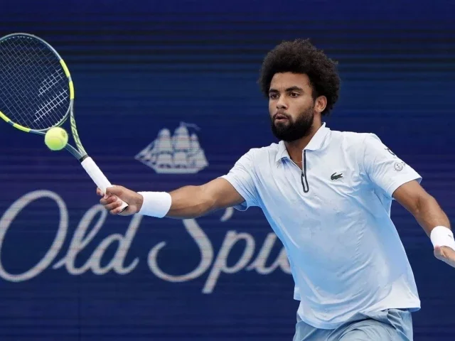 Fils dominates Cobolli to book Cincinnati final