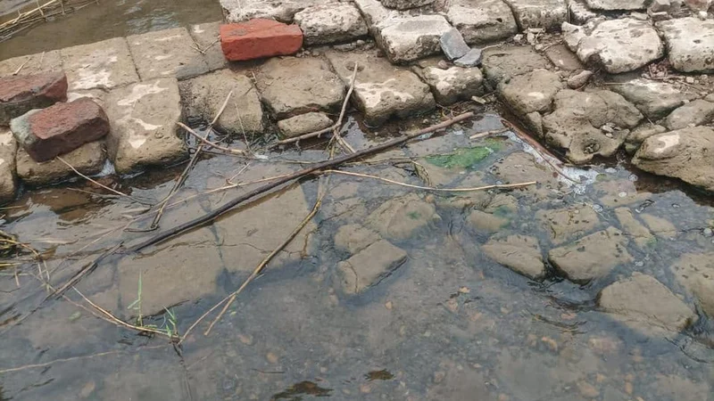 Possible Sangam-age irrigation structure exposed on Kollidam river near Tiruchi