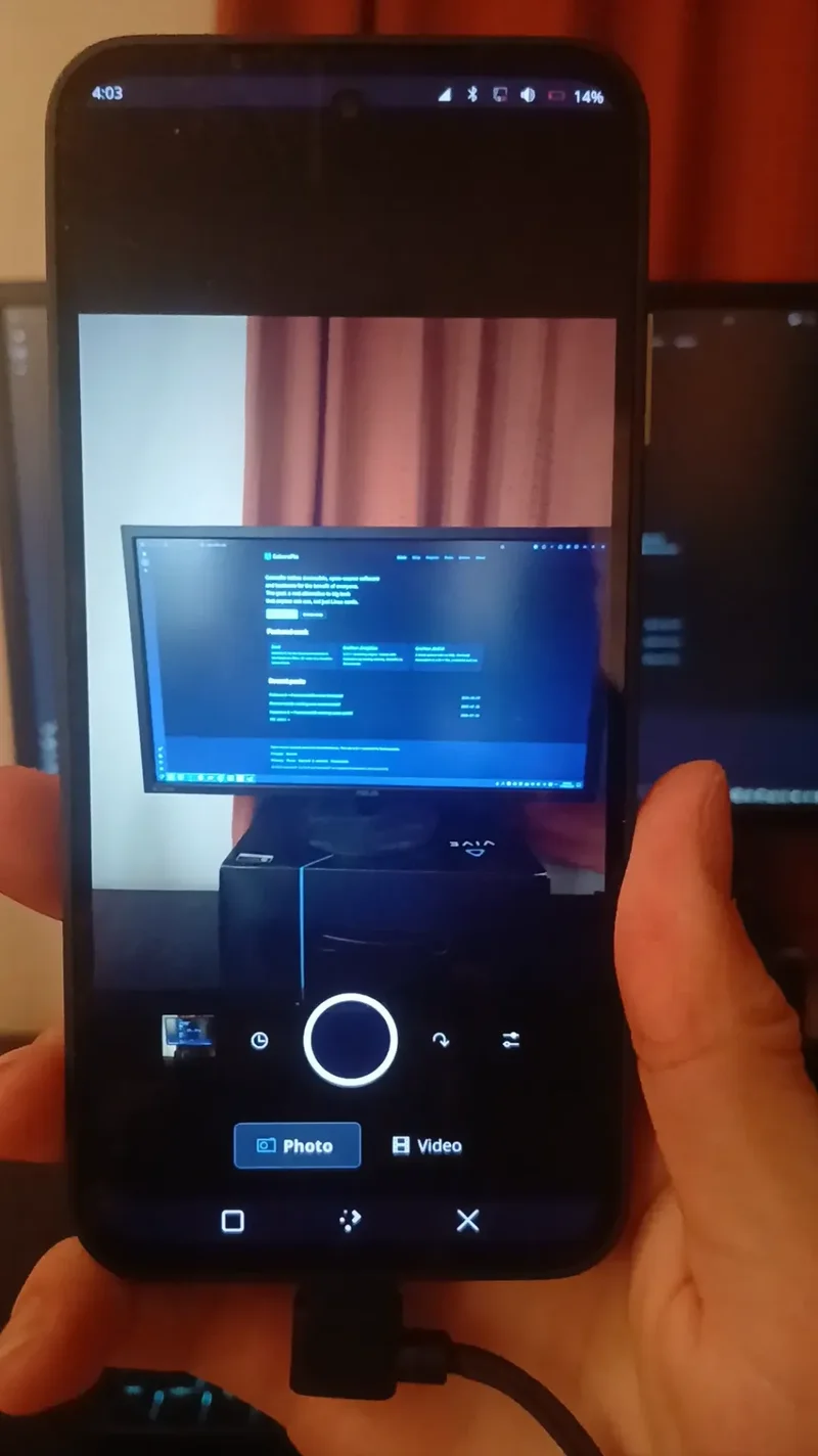 Fairphone 6 and PostmarketOS working main camera