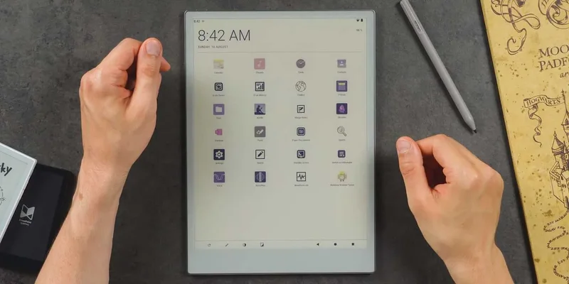 The reMarkable Paper Pro can technically run Android, but it’s a hassle