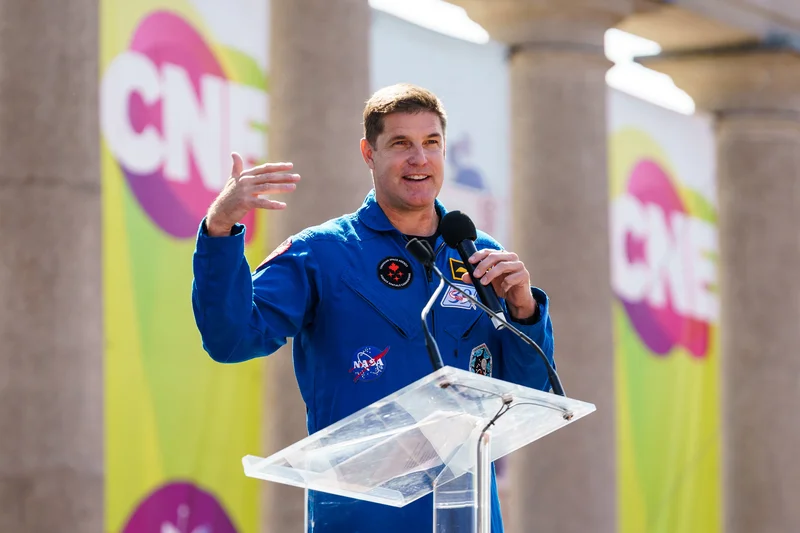 Astronaut Jeremy Hansen opens Canadian National Exhibition