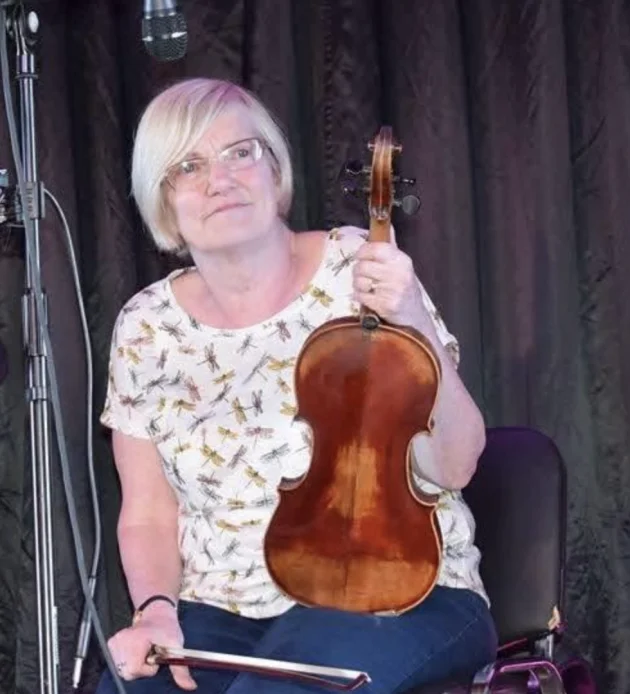 Irish musician Eithne Vallely (81) dies in road collision in Co Armagh
