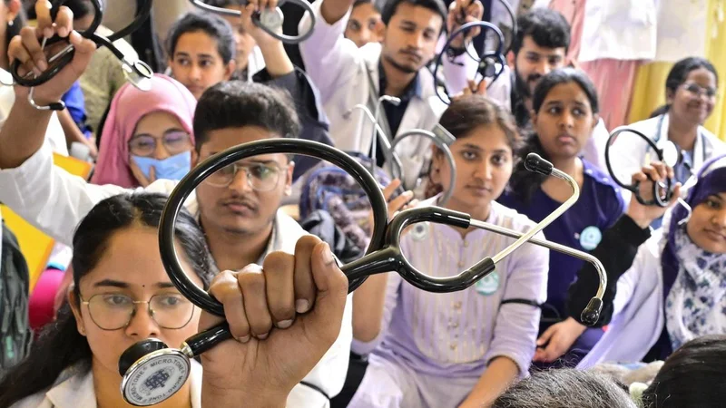 NEET-UG paper leak: What does CBI chargesheet reveal about conspiracy, accused, modus operandi ? | Explained