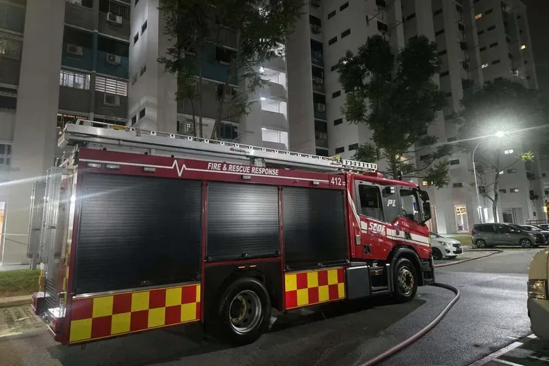One dead, 50 evacuated after fire at Jurong East HDB flat
