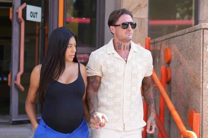 Disgraced reality TV star Stephen Bear admits sex offenders register breaches