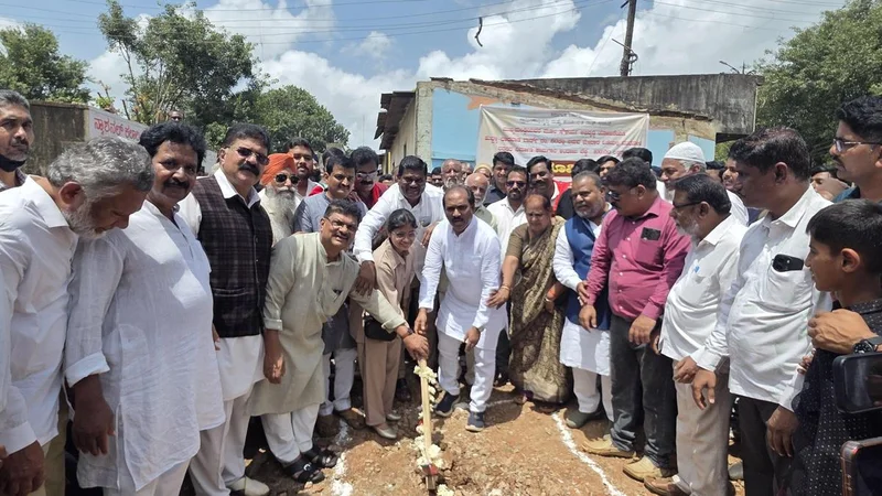 A.J. Mudhol’s life of struggle an inspiration to present generation: Prasad Abbayya