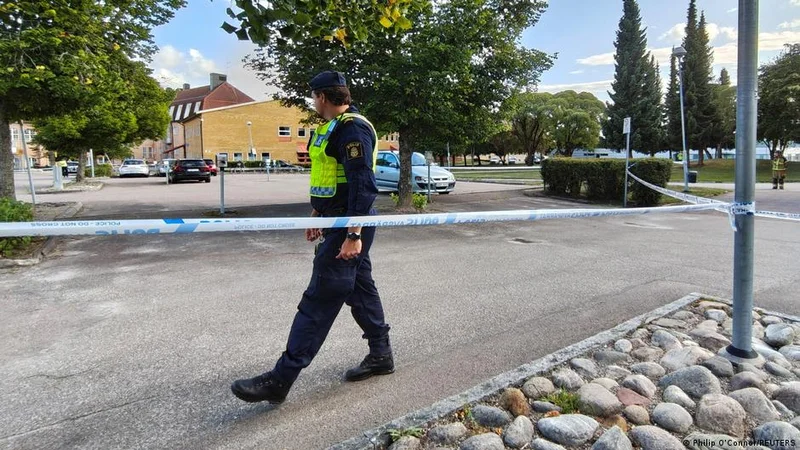 Sweden: One killed in school sword attack