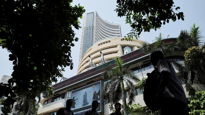Stock markets decline in early trade on spike in crude oil prices