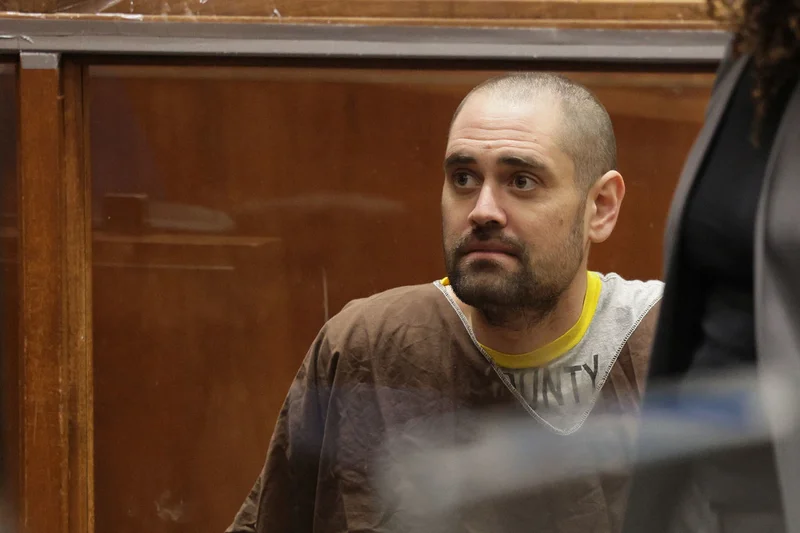 Nick Reiner indicted on murder charges in the stabbing deaths of parents Rob and Michele Reiner