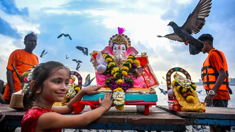 As Ganeshotsav nears, the PoP idol battle drags on in Bombay HC