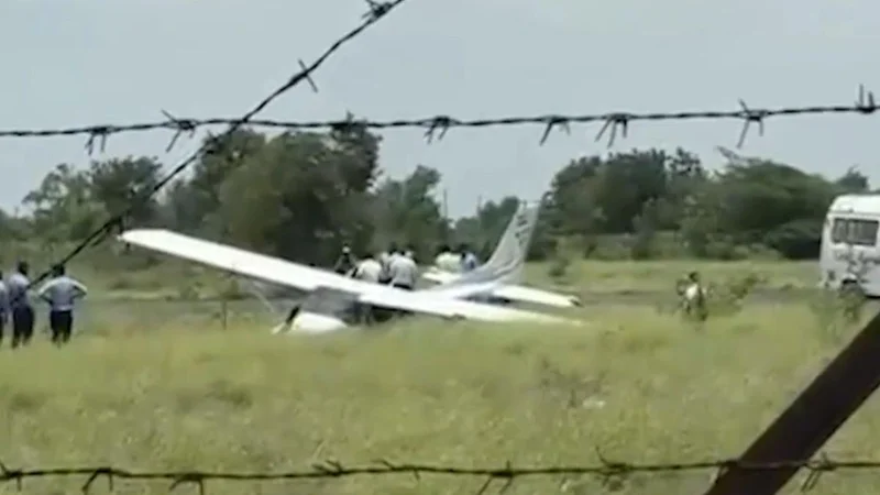 Trainer aircraft of private firm crashes near Baramati airstrip; no casualty reported