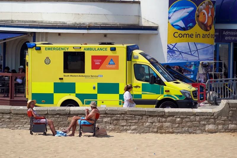 Heatwaves causing nurses to have seizures as hospital temperatures top 30C