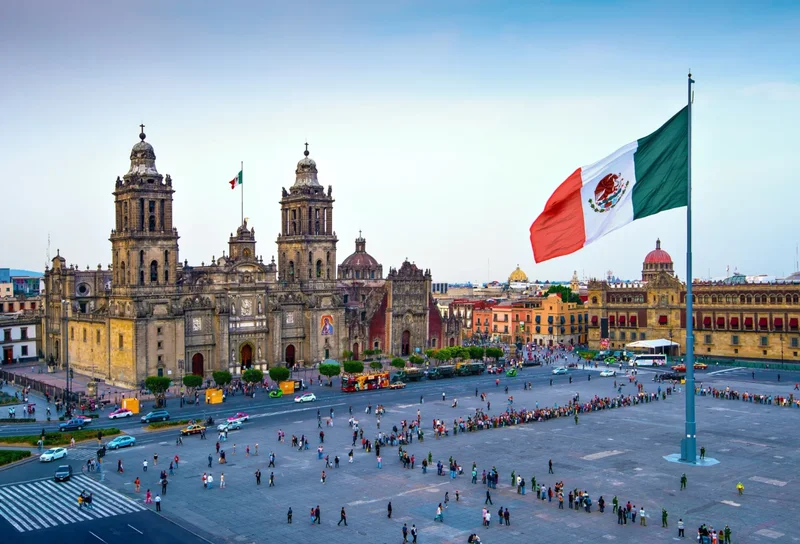 A Show About a Girl, a Grandmother and a Magic Box Plays Mexico City Twice on Saturday