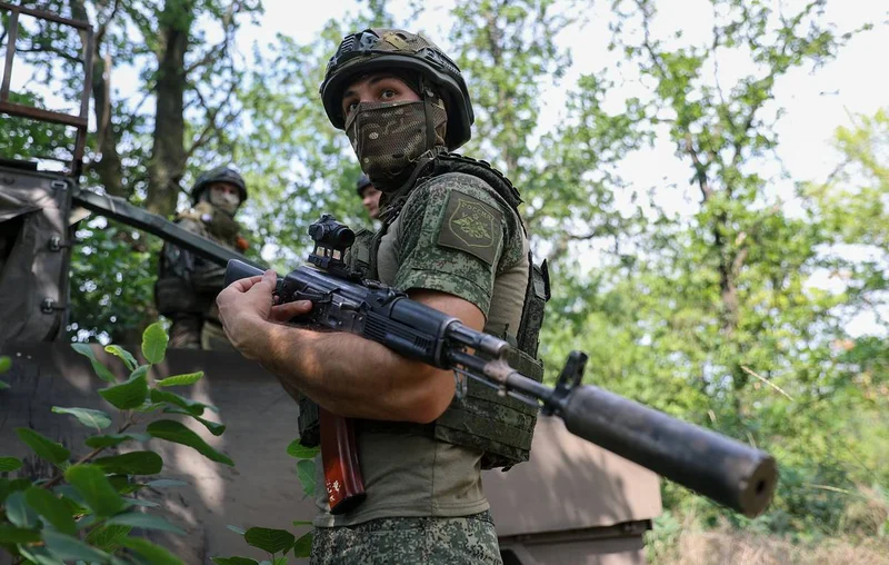 Russian troops liberate Petrovka community in Ukraine operation over past day — top brass