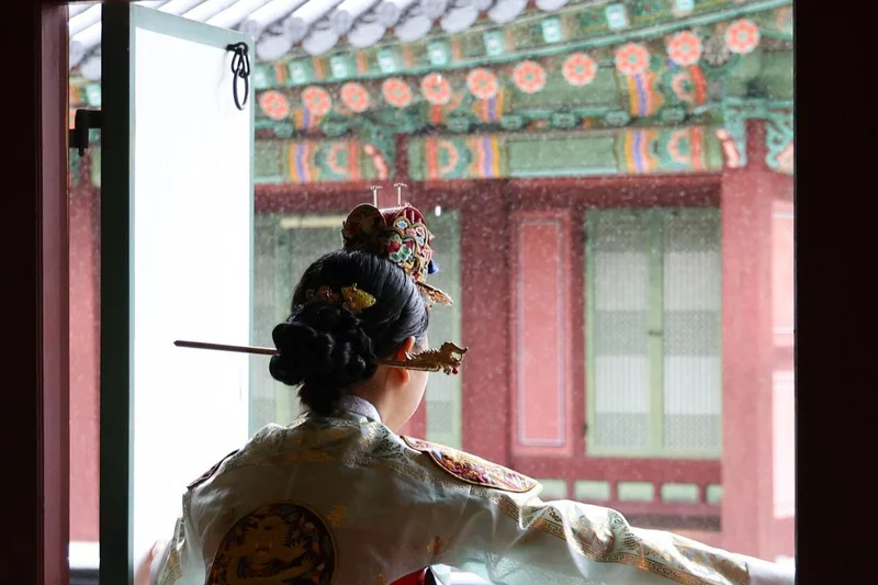 Changdeok Palace opens Sept. 10 for moonlit evening tours of Secret Garden
