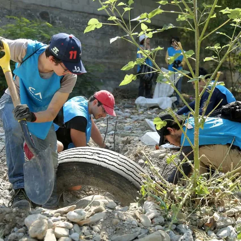 Mexico has a trash-dumping problem. Could this new clean-up project from Monterrey be the fix?