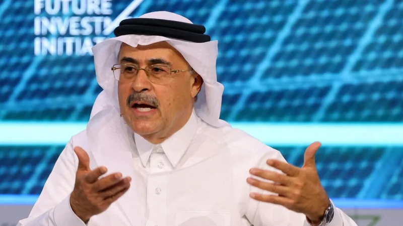 Saudi Aramco reports bumper profits as it bypasses Strait of Hormuz