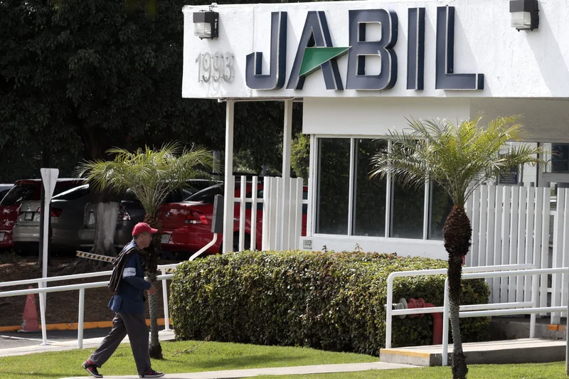 Stocks making the biggest moves midday: Jabil, AppLovin, Apollo, SpaceX, Upwork & more