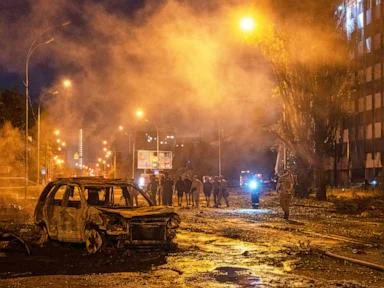 Russian planes fire a salvo of glide bombs at a southern Ukraine city, killing 1
