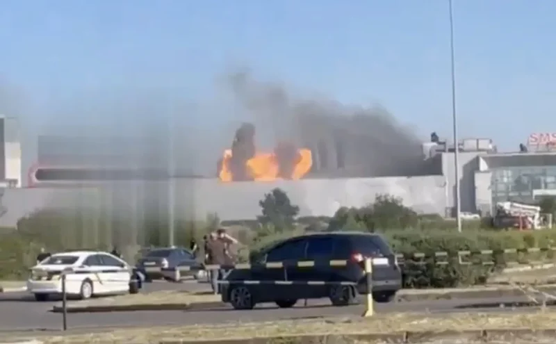 Drone strike on Ukraine shopping centre kills six, injures 103