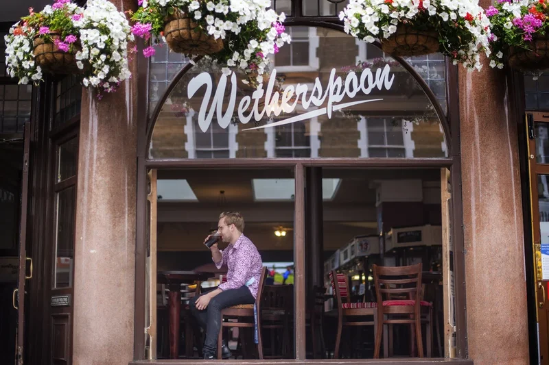 Wetherspoons bans playing music or calls on phone speakers after customers driven ‘nuts’