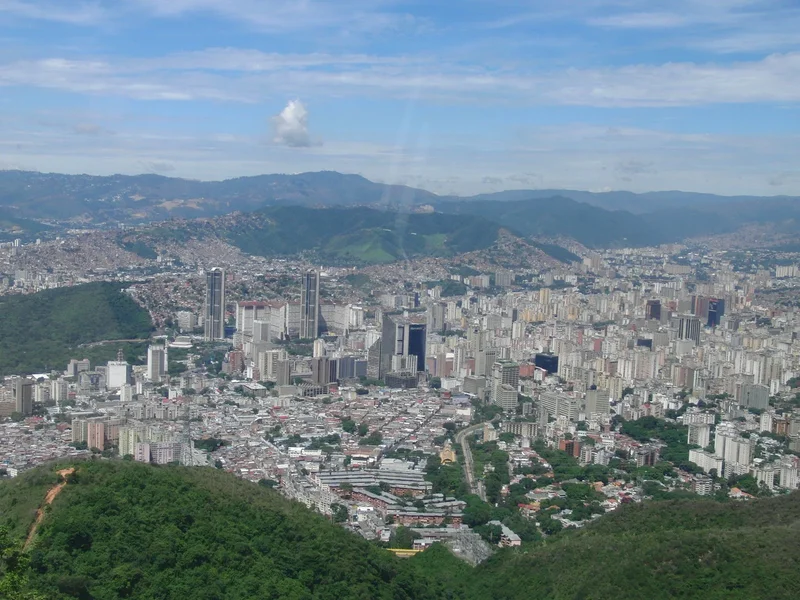The UN Sees Venezuela Growing 6.5% in 2026 — With 385% Inflation