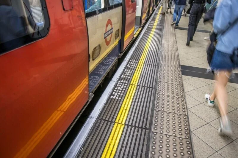 Brit rail cops bring live facial recognition to the London Underground