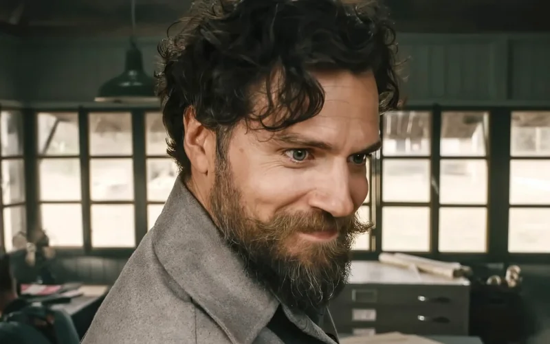 Henry Cavill's 2-Hour Action-Movie Masterpiece With a Secret 007 Connection Is Officially Free to Stream