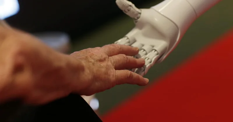 Poll: The older and richer you are, the more you like AI